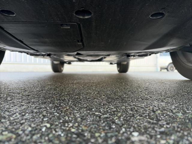 ヤリスクロス ハイブリッドＺ　ディスプレイオーディオ＋ナビ／デジタルインナーミラー／トヨタセーフティセンス／シートヒーター　前席／全方位モニター／シート　ハーフレザー／電動バックドア／ヘッドランプ　ＬＥＤ　衝突被害軽減システム（42枚目）