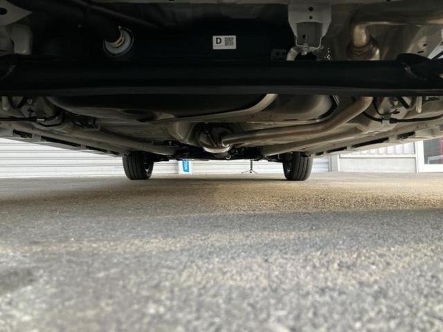 スペーシアカスタム ハイブリッドＸＳターボ　保証書／レーダーブレーキサポート（スズキ）／両側電動スライドドア／シートヒーター　前席／車線逸脱防止支援システム／ヘッドランプ　ＬＥＤ／ＥＢＤ付ＡＢＳ／横滑り防止装置／アイドリングストップ（41枚目）