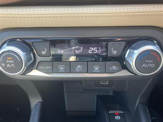 キックス Ｘツートーンインテリアエディション　保証書／純正　９インチ　ＳＤナビ／インテリジェントルームミラー／エマージェンシーブレーキ／シートヒーター　前席／アラウンドビューモニター／車線逸脱防止支援システム／シート　合皮／プロパイロット　ＥＴＣ（13枚目）