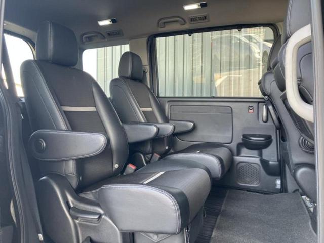 ステップワゴンスパーダ スパーダハイブリッドＧ・ＥＸホンダセンシング　新品タイヤ／保証書／純正　９インチ　ＳＤナビ／フリップダウンモニター／衝突安全装置／両側電動スライドドア／シートヒーター／車線逸脱防止支援システム／シート　合皮／ヘッドランプ　ＬＥＤ　バックカメラ（6枚目）