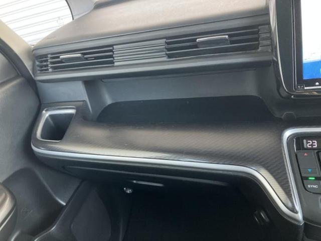 ステップワゴンスパーダ スパーダハイブリッドＧ・ＥＸホンダセンシング　新品タイヤ／保証書／純正　９インチ　ＳＤナビ／フリップダウンモニター／衝突安全装置／両側電動スライドドア／シートヒーター／車線逸脱防止支援システム／シート　合皮／ヘッドランプ　ＬＥＤ　バックカメラ（35枚目）