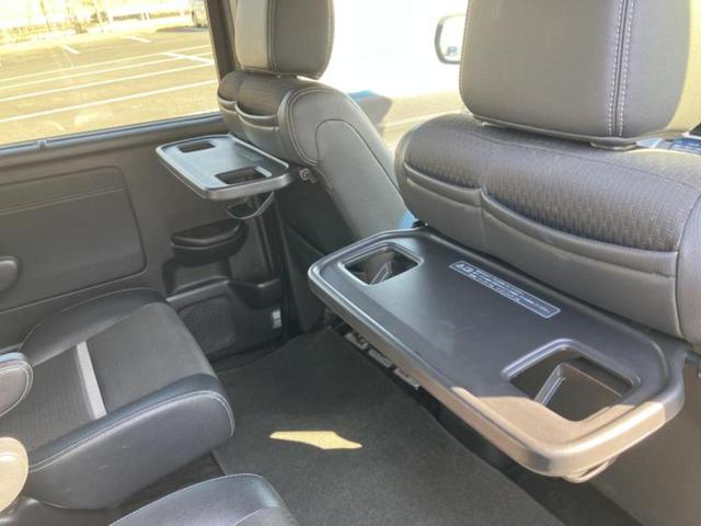 ステップワゴンスパーダ スパーダハイブリッドＧ・ＥＸホンダセンシング　新品タイヤ／保証書／純正　９インチ　ＳＤナビ／フリップダウンモニター／衝突安全装置／両側電動スライドドア／シートヒーター／車線逸脱防止支援システム／シート　合皮／ヘッドランプ　ＬＥＤ　バックカメラ（39枚目）