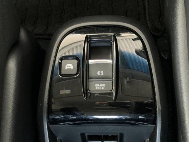 ステップワゴンスパーダ スパーダハイブリッドＧ・ＥＸホンダセンシング　新品タイヤ／保証書／純正　９インチ　ＳＤナビ／フリップダウンモニター／衝突安全装置／両側電動スライドドア／シートヒーター／車線逸脱防止支援システム／シート　合皮／ヘッドランプ　ＬＥＤ　バックカメラ（40枚目）