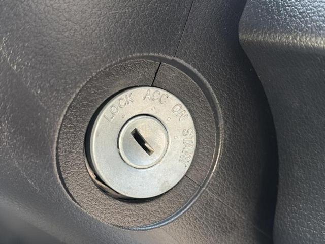 ハイゼットトラック スタンダード　新品タイヤ／保証書／エアバッグ　運転席／パワーステアリング／オートライト／ワンオーナー／マニュアルエアコン／取扱説明書／ユーザー買取車／最大積載量３５０ｋｇ／アクセサリーソケット／間欠ワイパー（14枚目）