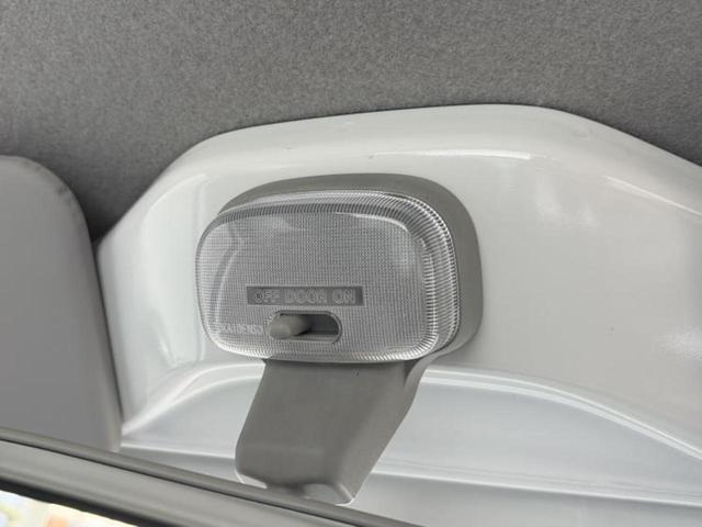 ハイゼットトラック スタンダード　新品タイヤ／保証書／エアバッグ　運転席／パワーステアリング／オートライト／ワンオーナー／マニュアルエアコン／取扱説明書／ユーザー買取車／最大積載量３５０ｋｇ／アクセサリーソケット／間欠ワイパー（21枚目）