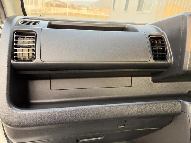 ハイゼットトラック スタンダード　新品タイヤ／保証書／エアバッグ　運転席／パワーステアリング／オートライト／ワンオーナー／マニュアルエアコン／取扱説明書／ユーザー買取車／最大積載量３５０ｋｇ／アクセサリーソケット／間欠ワイパー（23枚目）