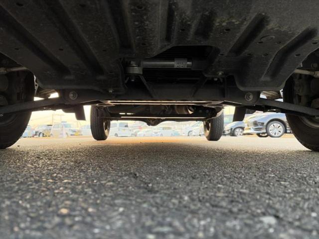 ハイゼットトラック スタンダード　新品タイヤ／保証書／エアバッグ　運転席／パワーステアリング／オートライト／ワンオーナー／マニュアルエアコン／取扱説明書／ユーザー買取車／最大積載量３５０ｋｇ／アクセサリーソケット／間欠ワイパー（30枚目）