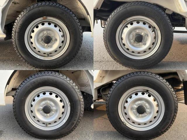 ハイゼットトラック スタンダード　新品タイヤ／保証書／エアバッグ　運転席／パワーステアリング／オートライト／ワンオーナー／マニュアルエアコン／取扱説明書／ユーザー買取車／最大積載量３５０ｋｇ／アクセサリーソケット／間欠ワイパー（34枚目）