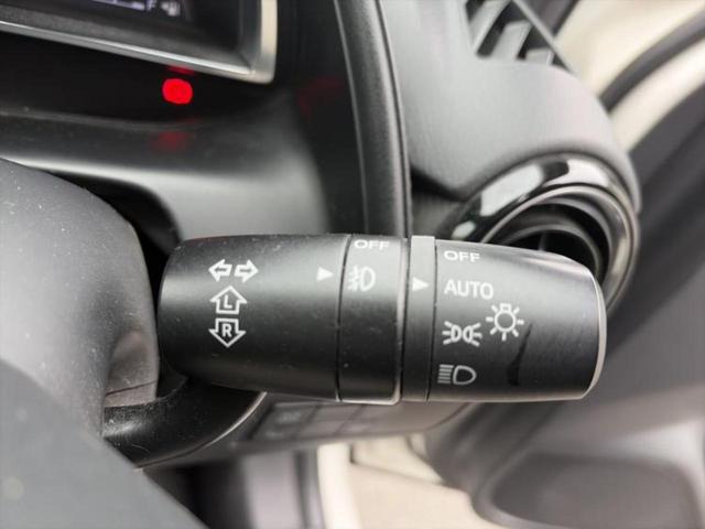 �ԑI�тɂ͂��Y�݂������̂ł��I��̓I�ȍw���܂ł͌������Ă��Ȃ����ǎԂ͋C�ɂȂ�Ƃ������q�l���劽�}�ł��I���񒆌Îԍw���̑����̂���`���������Ă��������I