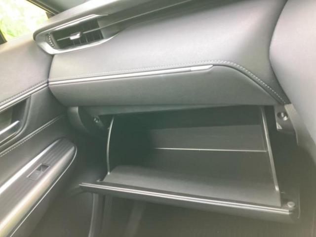 ハリアー Ｇ　新品タイヤ／保証書／ディスプレイオーディオ＋ナビ８インチ／デジタルインナーミラー／トヨタセーフティセンス／車線逸脱防止支援システム／電動バックドア／ヘッドランプ　ＬＥＤ　衝突被害軽減システム　ＥＴＣ（34枚目）