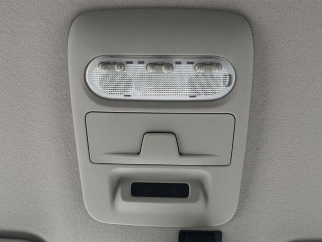 デリカミニ Ｔプレミアム　保証書／純正　９インチ　ＳＤナビ／デジタルインナーミラー／イーアシスト（ミツビシ）／両側電動スライドドア／シートヒーター　前席／全方位モニター／ドライブレコーダー　前後／ヘッドランプ　ＬＥＤ　ドラレコ（28枚目）