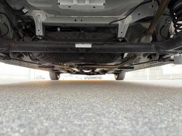 ルーミー カスタムＧ　新品タイヤ／保証書／純正　９インチ　ＳＤナビ／スマートアシスト（トヨタ・ダイハツ）／両側電動スライドドア／ヘッドランプ　ＬＥＤ／Ｂｌｕｅｔｏｏｔｈ接続／ＥＴＣ／横滑り防止装置　衝突被害軽減システム（38枚目）