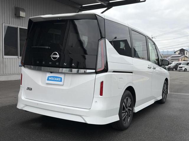 セレナ ハイウェイスターＶ　純正　１２．３インチ　メモリーナビ／インテリジェントルームミラー／エマージェンシーブレーキ／ハンズフリー両側電動スライドドア／アラウンドビューモニター／ドライブレコーダー　純正　衝突被害軽減システム（3枚目）