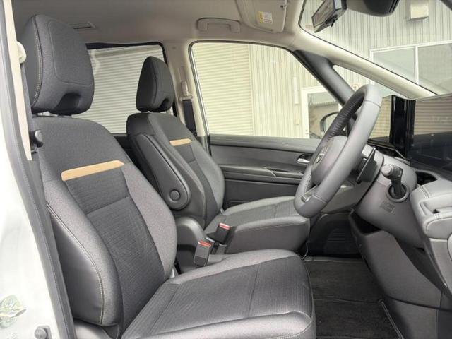 セレナ ハイウェイスターＶ　純正　１２．３インチ　メモリーナビ／インテリジェントルームミラー／エマージェンシーブレーキ／ハンズフリー両側電動スライドドア／アラウンドビューモニター／ドライブレコーダー　純正　衝突被害軽減システム（5枚目）