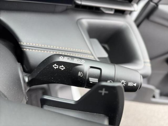 セレナ ハイウェイスターＶ　純正　１２．３インチ　メモリーナビ／インテリジェントルームミラー／エマージェンシーブレーキ／ハンズフリー両側電動スライドドア／アラウンドビューモニター／ドライブレコーダー　純正　衝突被害軽減システム（15枚目）