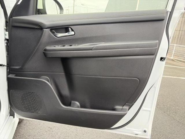 セレナ ハイウェイスターＶ　純正　１２．３インチ　メモリーナビ／インテリジェントルームミラー／エマージェンシーブレーキ／ハンズフリー両側電動スライドドア／アラウンドビューモニター／ドライブレコーダー　純正　衝突被害軽減システム（19枚目）