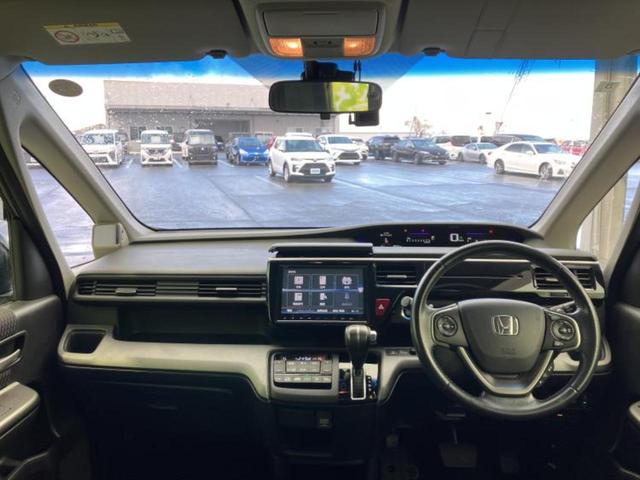 ステップワゴンスパーダ スパーダ・ホンダセンシング　新品タイヤ／保証書／純正　９インチ　ＳＤナビ／フリップダウンモニター　純正　９インチ／両側電動スライドドア／車線逸脱防止支援システム／ドライブレコーダー　前後／ヘッドランプ　ＨＩＤ　バックカメラ（4枚目）