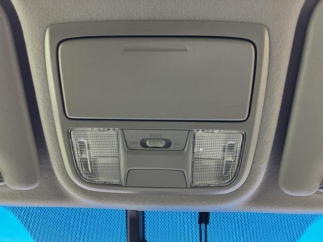 ステップワゴンスパーダ スパーダ・ホンダセンシング　新品タイヤ／保証書／純正　９インチ　ＳＤナビ／フリップダウンモニター　純正　９インチ／両側電動スライドドア／車線逸脱防止支援システム／ドライブレコーダー　前後／ヘッドランプ　ＨＩＤ　バックカメラ（37枚目）