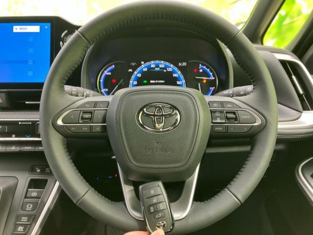 ノア ハイブリッドＳ－Ｚ　ディスプレイオーディオ＋ナビ１０．５インチ／デジタルインナーミラー／トヨタセーフティセンス／両側電動スライドドア／シートヒーター　前席／パノラミックビューモニター／車線逸脱防止支援システム（14枚目）