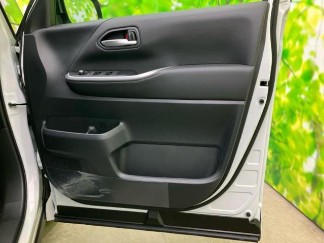ノア ハイブリッドＳ－Ｚ　ディスプレイオーディオ＋ナビ１０．５インチ／デジタルインナーミラー／トヨタセーフティセンス／両側電動スライドドア／シートヒーター　前席／パノラミックビューモニター／車線逸脱防止支援システム（20枚目）