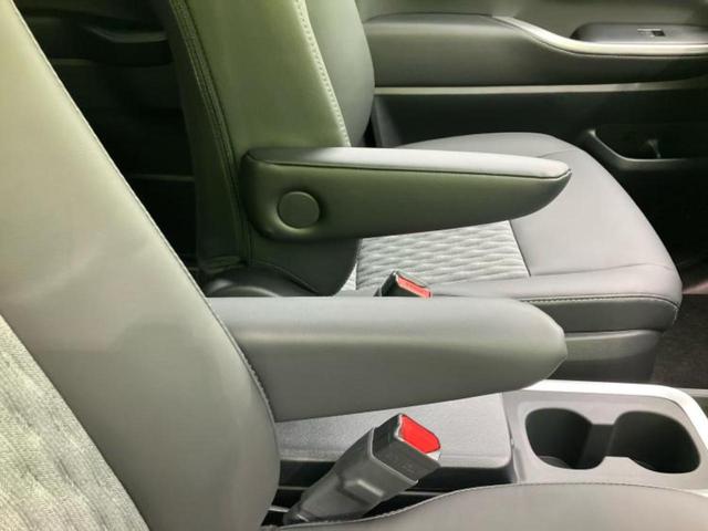 ノア ハイブリッドＳ－Ｚ　ディスプレイオーディオ＋ナビ１０．５インチ／デジタルインナーミラー／トヨタセーフティセンス／両側電動スライドドア／シートヒーター　前席／パノラミックビューモニター／車線逸脱防止支援システム（31枚目）