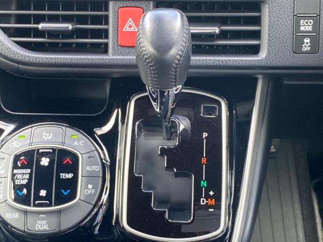 ヴォクシー ＺＳ　新品タイヤ／保証書／純正　１０インチ　ＳＤナビ／フリップダウンモニター／トヨタセーフティセンス／両側電動スライドドア／車線逸脱防止支援システム／ドライブレコーダー　前後／ヘッドランプ　ＬＥＤ　ドラレコ（18枚目）