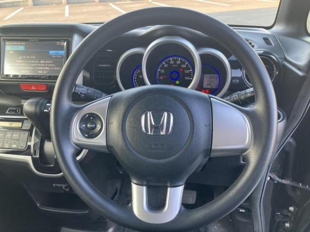 Ｎ－ＢＯＸカスタム Ｇ・Ｌパッケージ　新品タイヤ／保証書／社外　ＳＤナビ／両側電動スライドドア／ヘッドランプ　ＨＩＤ／ＥＴＣ／アイドリングストップ／ワンセグＴＶ／アルミホイール　純正　１４インチ／キーレスエントリー／オートエアコン（15枚目）