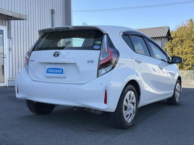 アクア Ｌ　保証書／社外　ＳＤナビ／トヨタセーフティセンス／ドライブレコーダー　社外／ヘッドランプ　ＨＩＤ／Ｂｌｕｅｔｏｏｔｈ接続／ＥＢＤ付ＡＢＳ／横滑り防止装置／衝突安全ボディ　衝突被害軽減システム　ドラレコ（3枚目）