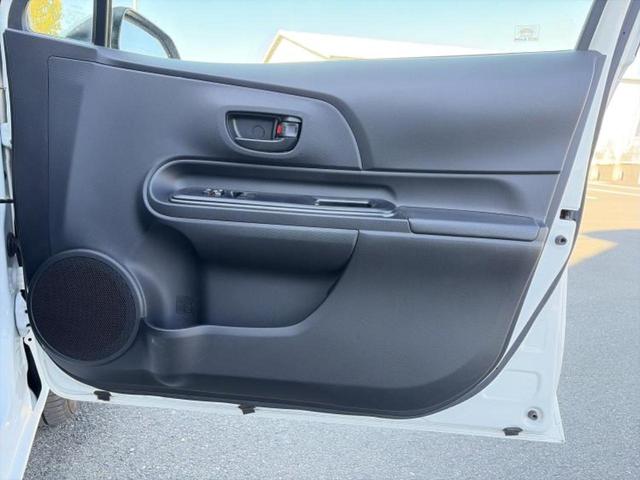 アクア Ｌ　保証書／社外　ＳＤナビ／トヨタセーフティセンス／ドライブレコーダー　社外／ヘッドランプ　ＨＩＤ／Ｂｌｕｅｔｏｏｔｈ接続／ＥＢＤ付ＡＢＳ／横滑り防止装置／衝突安全ボディ　衝突被害軽減システム　ドラレコ（19枚目）