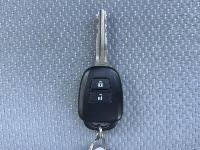 アクア Ｌ　保証書／社外　ＳＤナビ／トヨタセーフティセンス／ドライブレコーダー　社外／ヘッドランプ　ＨＩＤ／Ｂｌｕｅｔｏｏｔｈ接続／ＥＢＤ付ＡＢＳ／横滑り防止装置／衝突安全ボディ　衝突被害軽減システム　ドラレコ（25枚目）