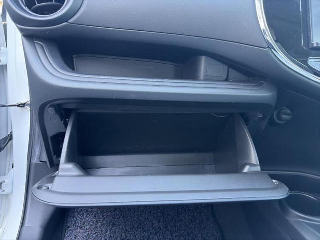 アクア Ｌ　保証書／社外　ＳＤナビ／トヨタセーフティセンス／ドライブレコーダー　社外／ヘッドランプ　ＨＩＤ／Ｂｌｕｅｔｏｏｔｈ接続／ＥＢＤ付ＡＢＳ／横滑り防止装置／衝突安全ボディ　衝突被害軽減システム　ドラレコ（30枚目）