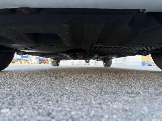 アクア Ｌ　保証書／社外　ＳＤナビ／トヨタセーフティセンス／ドライブレコーダー　社外／ヘッドランプ　ＨＩＤ／Ｂｌｕｅｔｏｏｔｈ接続／ＥＢＤ付ＡＢＳ／横滑り防止装置／衝突安全ボディ　衝突被害軽減システム　ドラレコ（36枚目）