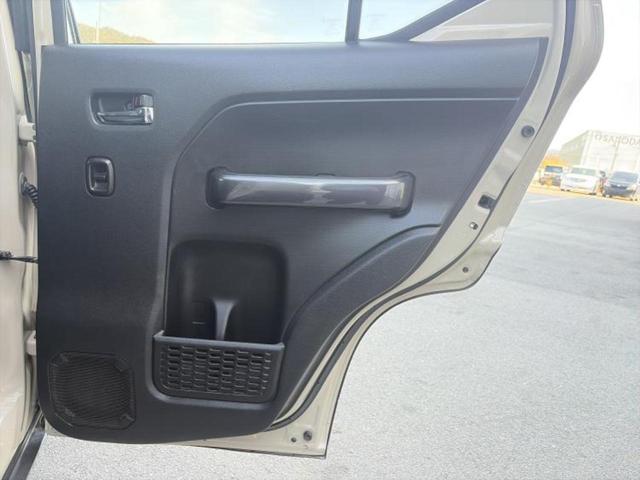 クロスビー ハイブリッドＭＺ　保証書／純正　８インチ　ＳＤナビ／セーフティサポート（スズキ）／シートヒーター　前席／全方位モニター／車線逸脱防止支援システム／シート　ハーフレザー／ヘッドランプ　ＬＥＤ／Ｂｌｕｅｔｏｏｔｈ接続（22枚目）