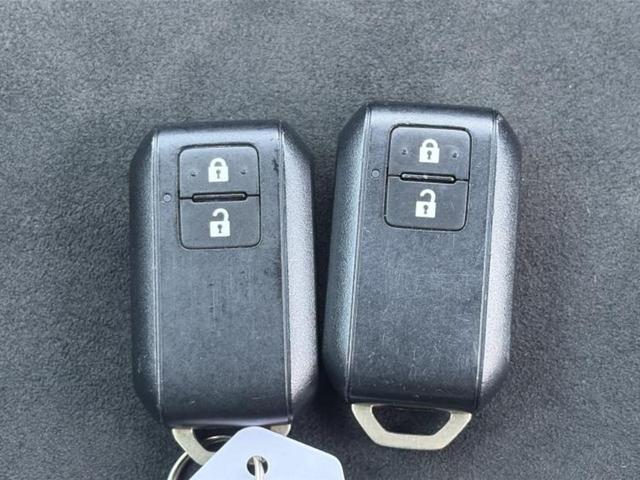 クロスビー ハイブリッドＭＺ　保証書／純正　８インチ　ＳＤナビ／セーフティサポート（スズキ）／シートヒーター　前席／全方位モニター／車線逸脱防止支援システム／シート　ハーフレザー／ヘッドランプ　ＬＥＤ／Ｂｌｕｅｔｏｏｔｈ接続（32枚目）