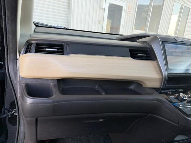 フリードハイブリッド ハイブリッドＧホンダセンシング　新品タイヤ／保証書／純正　９インチ　ＳＤナビ／ホンダセンシング／両側電動スライドドア／車線逸脱防止支援システム／ヘッドランプ　ＬＥＤ／Ｂｌｕｅｔｏｏｔｈ接続／ＥＴＣ／ＥＢＤ付ＡＢＳ／バックモニター（34枚目）