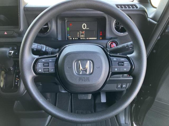 Ｎ－ＢＯＸカスタム ヒョウジュン　保証書／ホンダセンシング／シートヒーター　前席／車線逸脱防止支援システム／ヘッドランプ　ＬＥＤ／ＥＢＤ付ＡＢＳ／アイドリングストップ／禁煙車／アルミホイール　純正　１４インチ／パワーウインドウ（10枚目）