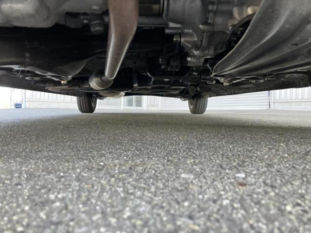 Ｎ－ＢＯＸカスタム ヒョウジュン　保証書／ホンダセンシング／シートヒーター　前席／車線逸脱防止支援システム／ヘッドランプ　ＬＥＤ／ＥＢＤ付ＡＢＳ／アイドリングストップ／禁煙車／アルミホイール　純正　１４インチ／パワーウインドウ（38枚目）