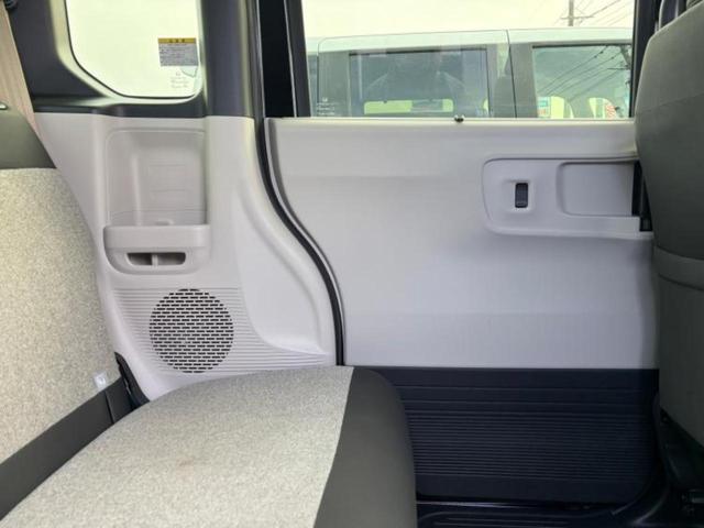 Ｎ－ＢＯＸ ヒョウジュン　新品タイヤ／保証書／ホンダセンシング／電動スライドドア／車線逸脱防止支援システム／ヘッドランプ　ＬＥＤ／ＥＢＤ付ＡＢＳ／横滑り防止装置／アイドリングストップ／禁煙車／パワーウインドウ　レーンアシスト（8枚目）