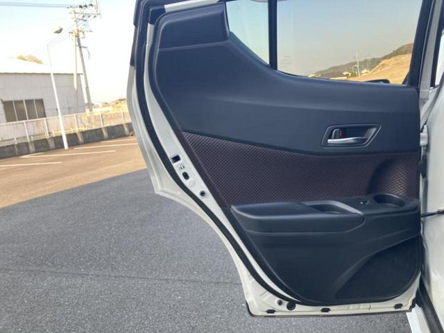 Ｃ－ＨＲ Ｇ　ＬＥＤエディション　新品タイヤ／ＴＲＤエアロ／純正　ＳＤナビ／トヨタセーフティセンス／シートヒーター　前席／車線逸脱防止支援システム／シート　ハーフレザー／ドライブレコーダー　社外／ヘッドランプ　ＬＥＤ　フルエアロ（22枚目）