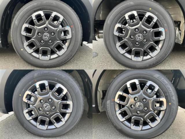 フリード クロスター　保証書／純正　８インチ　ナビ／ホンダセンシング／両側電動スライドドア／シートヒーター　前席／車線逸脱防止支援システム／シート　ハーフレザー／登録済未使用車／ヘッドランプ　ＬＥＤ　衝突被害軽減システム（47枚目）