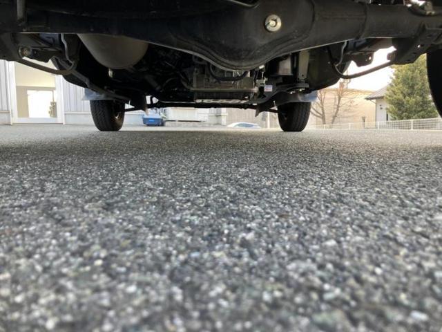 スーパーキャリイ Ｘ　新品タイヤ／保証書／社外　ＳＤナビ／デュアルカメラブレーキサポート（スズキ）／車線逸脱防止支援システム／ヘッドランプ　ＬＥＤ／Ｂｌｕｅｔｏｏｔｈ接続／ＥＢＤ付ＡＢＳ／横滑り防止装置　バックカメラ（33枚目）