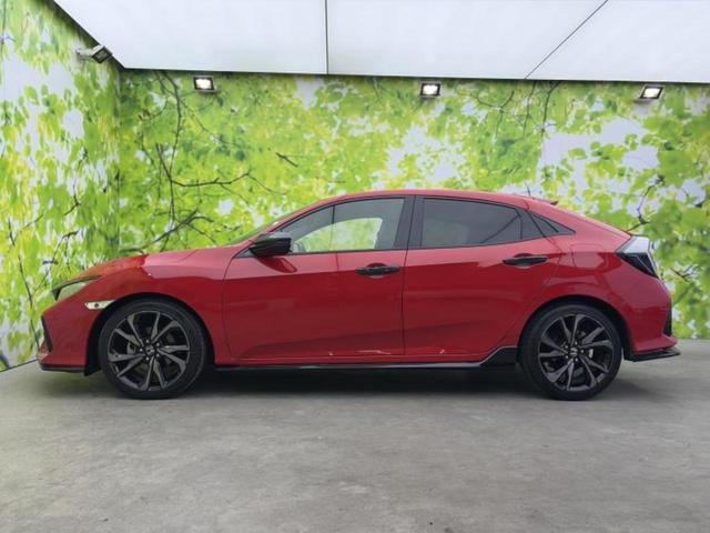 シビック ヒョウジュン 新品タイヤ/保証書/社外 SDナビ/ホンダセンシング/シートヒーター 前席/ヘッドランプ LED/Bluetooth接続/ETC/EBD付ABS/横滑り防止装置/アイドリングストップ バックカメラ(2枚目)