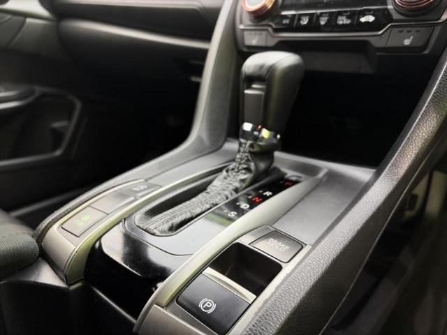 シビック ヒョウジュン 新品タイヤ/保証書/社外 SDナビ/ホンダセンシング/シートヒーター 前席/ヘッドランプ LED/Bluetooth接続/ETC/EBD付ABS/横滑り防止装置/アイドリングストップ バックカメラ(18枚目)