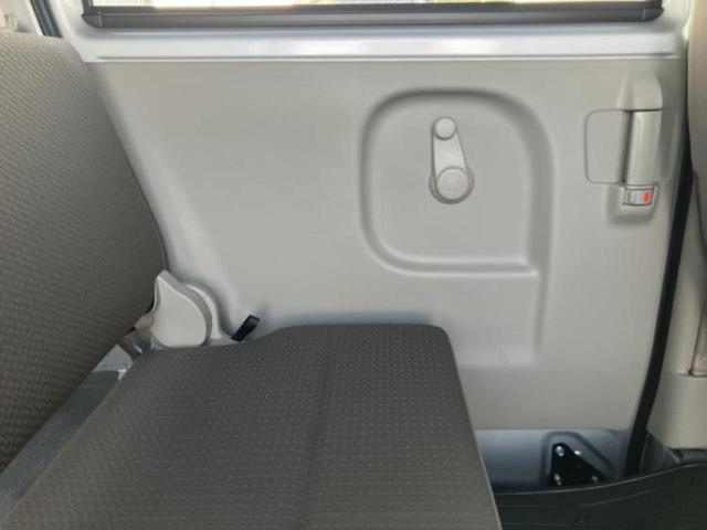 クリッパーバン ＤＸ　エマージェンシーブレーキ／車線逸脱防止支援システム／ＥＢＤ付ＡＢＳ／横滑り防止装置／アイドリングストップ／パワーウインドウ／キーフリーシステム／パワーステアリング／オートライト／マニュアルエアコン（23枚目）