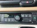 ヒョウジュン　保証書／ディスプレイオーディオ８インチ／ホンダセンシング／電動スライドドア／シートヒーター　前席／車線逸脱防止支援システム／ヘッドランプ　ＬＥＤ／ＵＳＢジャック／Ｂｌｕｅｔｏｏｔｈ接続　バックカメラ（27枚目）