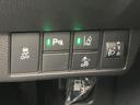 操作しやすい配置で、様々な機能を直感的にコントロールできます。日常の運転をより快適にするためのスイッチ類がまとまっています。