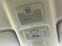 操作性の高さを感じられるスイッチ類です。状況に応じた操作で、快適なカーライフを支えます。