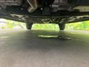 車両前方側の下廻り画像です。エンジン付近から車両中央部までの状態を確認いただけます。◆ご購入前に気になる下廻りの様子を把握したい方は、店頭スタッフまでお問い合わせ下さい。