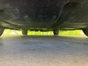 車両前方側の下廻り画像です。エンジン付近から車両中央部までの状態を確認いただけます。◆ご購入前に気になる下廻りの様子を把握したい方は、店頭スタッフまでお問い合わせ下さい。