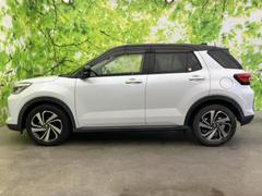 �����������������ܥǥ��饤����ħŪ�Ǥ����������줿���륨�åȤϡ�������٤ˤ�ä��͡���ɽ��򸫤��Ƥ���ޤ�������Ȥ��ˤ������ʥ���ѥ��ȥ������Ǥ��� 2